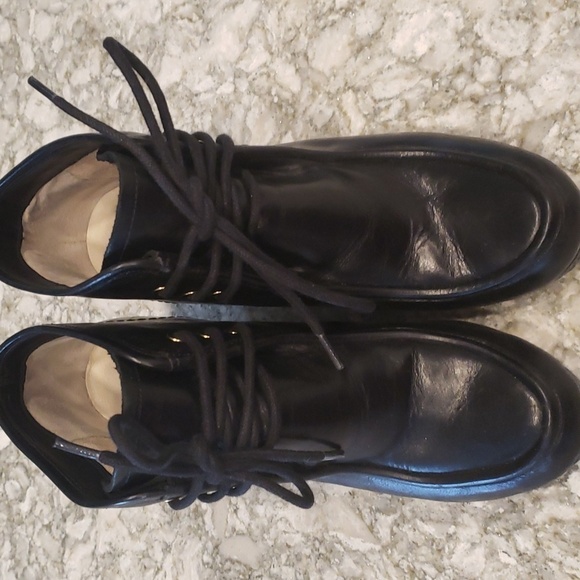 MICHAEL Michael Kors Rory heeled soft leather tie boot - Picture 3 of 10